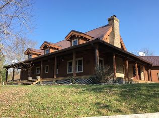 1090 White Oak Rd, Stamping Ground, KY 40379