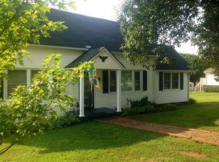 11 Langley St, Pelzer, SC 29669