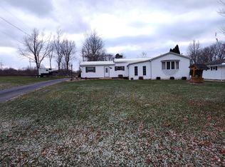 45 N Mitchell Rd, West Middlesex, PA 16159