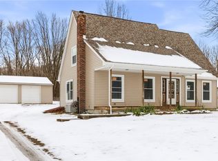 2104 Pulaski Rd, New Castle, PA 16105