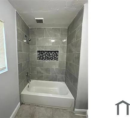 3 bed, 1008 sqft, $1,300 — Photo 3