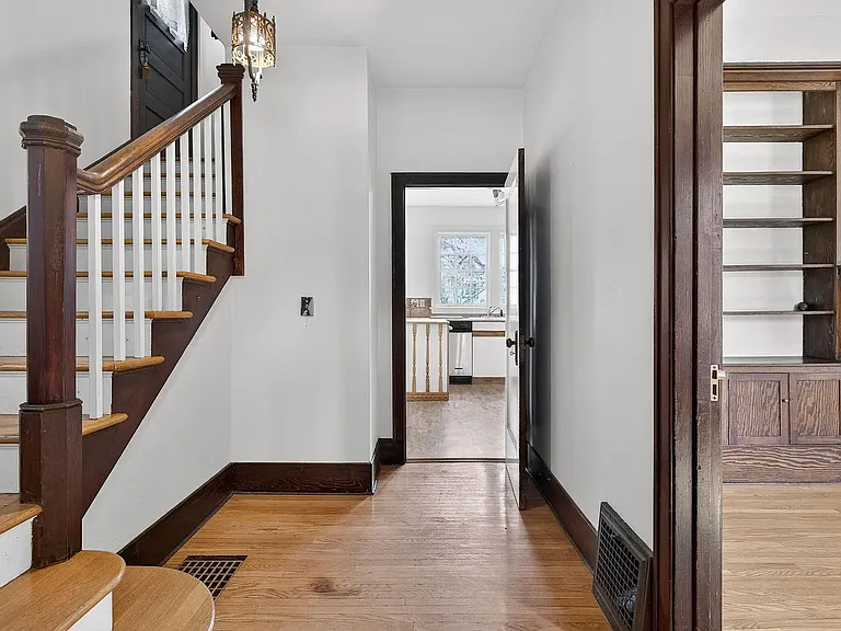 11608 Edinboro Rd NW — Photo 22