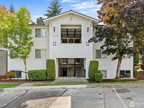15415 35th Avenue W #F105, Lynnwood, WA 98087
