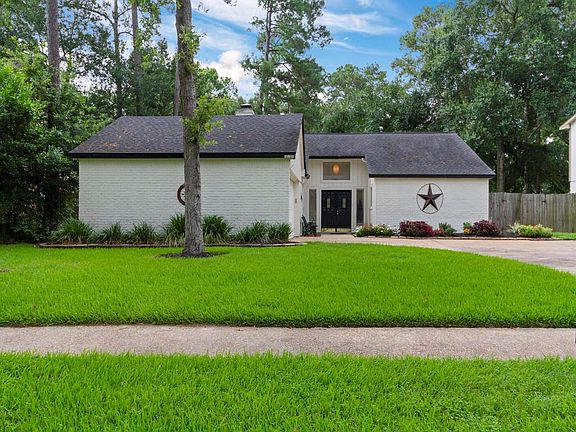 This delightful home is in Heatherwood Village.
