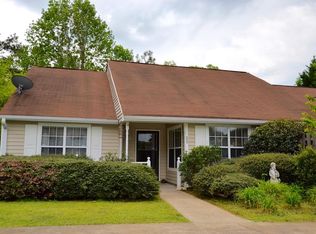 223 Farm Ridge Dr NE, Woodstock, GA 30188