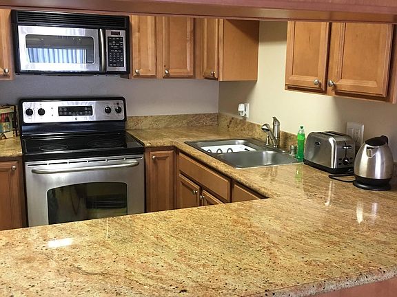 4th image of 512 Woodside Oaks APT 4