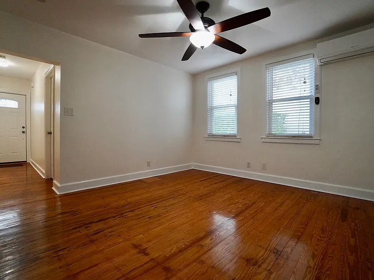 Living Room alternate view