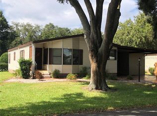 25601 Oak Aly, Leesburg, FL 34748