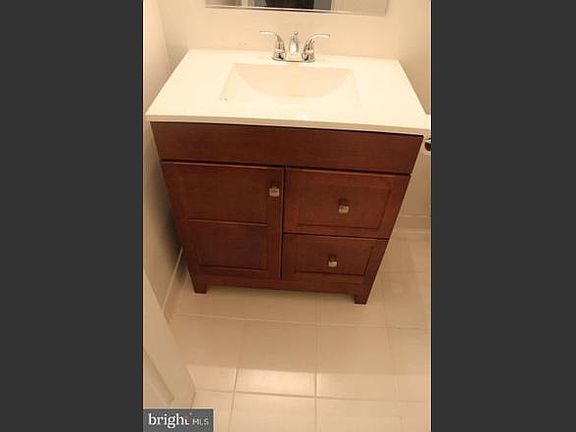 5th image of 501 N Armistead St APT 202