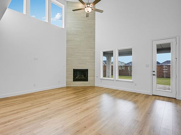 7th image of this home