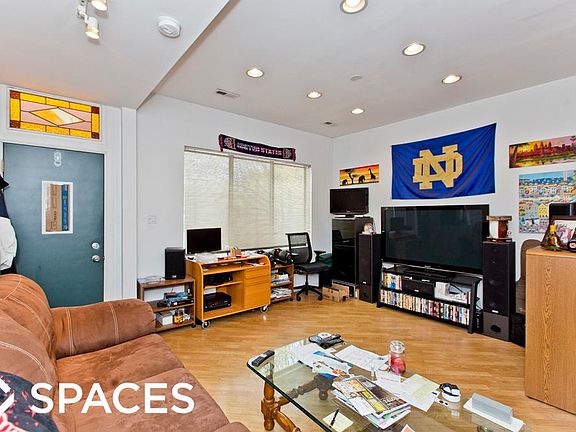 2nd image of 2512 N Southport Ave #One_f