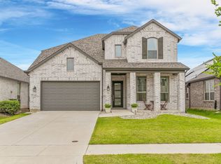 1324 Saddle Ridge Dr, Aubrey, TX 76227