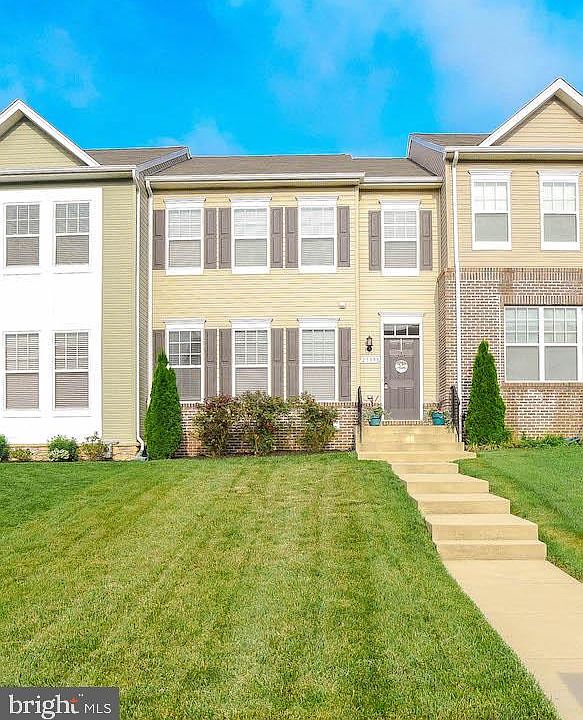 1st image of 23393 Marview Ct