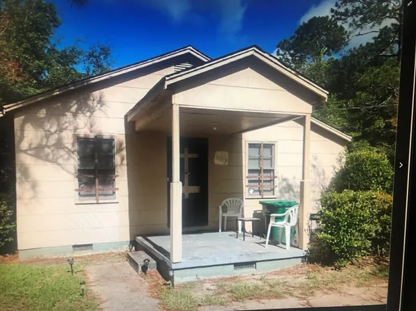 1705 Gordon Ave, Albany, GA 31707