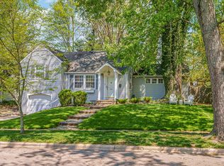 590 N Selby Blvd, Columbus, OH 43085