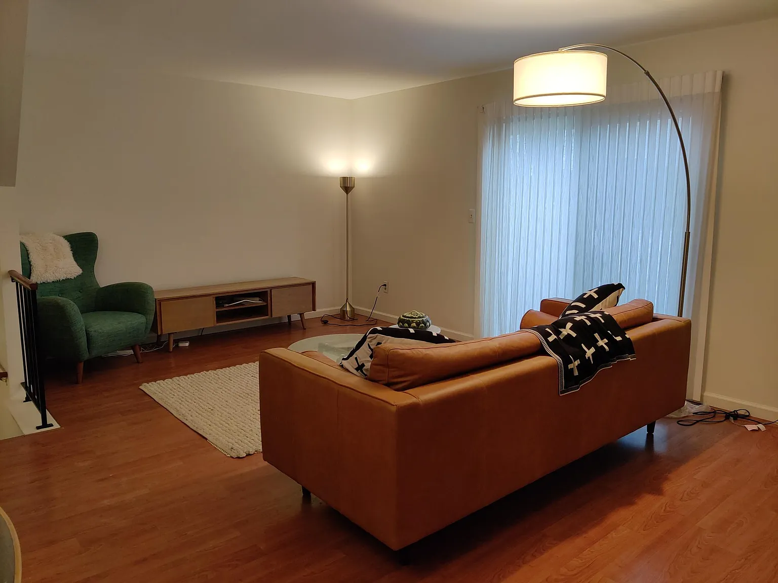 2 bed, 2.5 bath, 1280 sqft, $2,000 — Photo 3