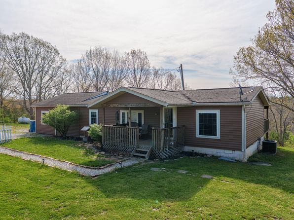 1550 Goldsvalley Rd, Dry Ridge, KY 41035