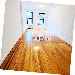 2nd image of 414 E 58th St APT D2