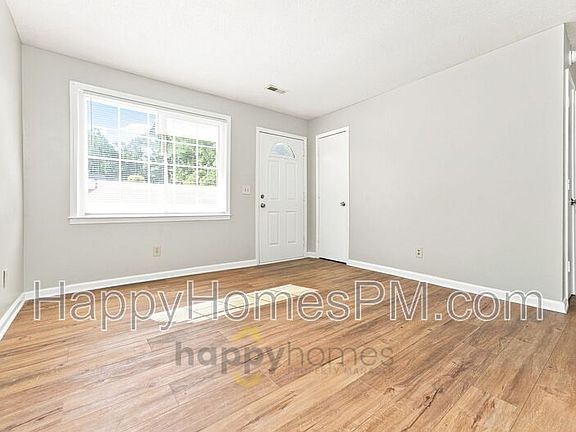 3rd image of 2455 Glover Rd