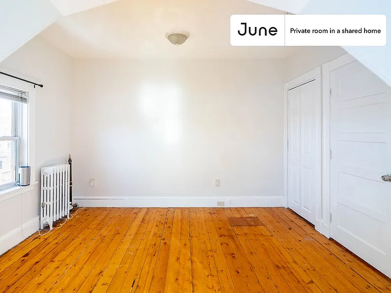 45 Montcalm Ave #D — Photo 5