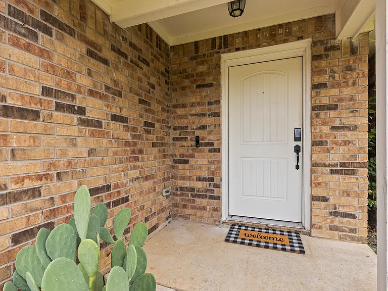 311 Nita Ln — Photo 16