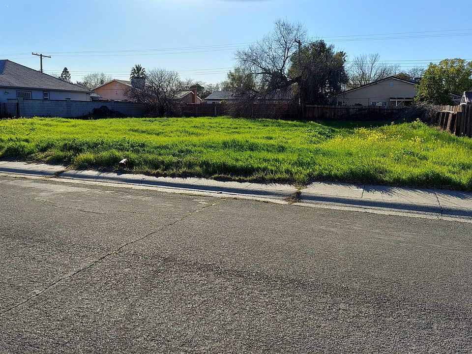 1st image of 7458 Sylvia Way