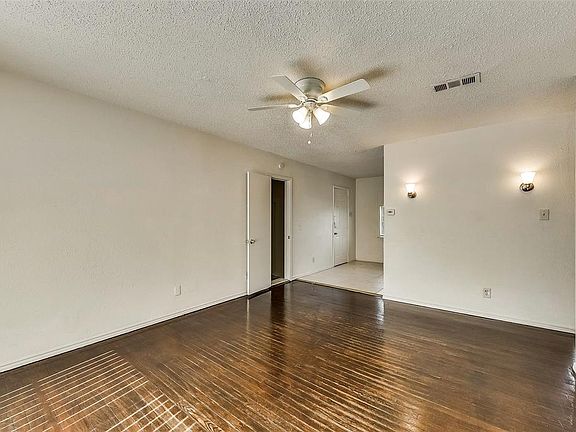 4th image of 769 Fairwood Dr