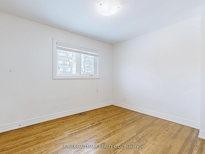 Toronto House for rent - 5 Bedrooms — photo 20