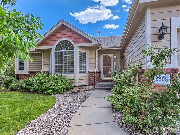 2nd image of 2208 Buckingham Cir