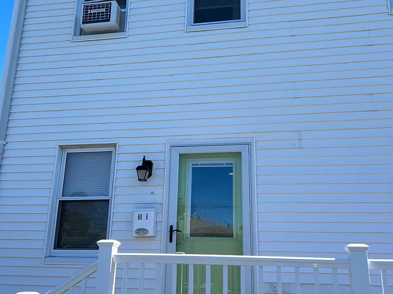 60 Cedar St #B — Photo 12