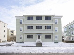 19 Ellen Ave UNIT 3L, Chicopee, MA 01013