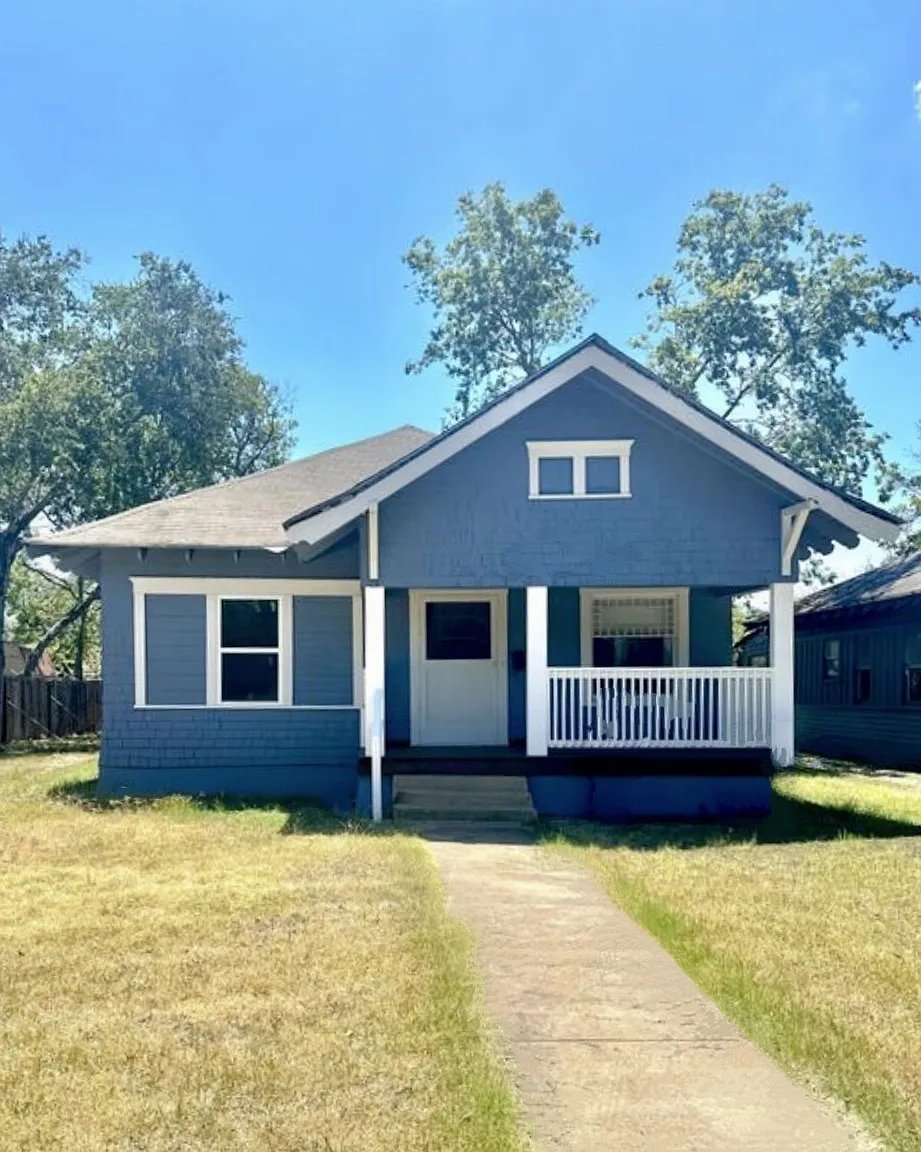 3 bed, 1500 sqft, $1,500 — Photo 1