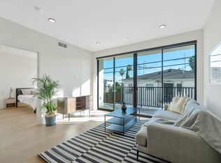 5751 Lexington Ave #201, Los Angeles, CA 90038