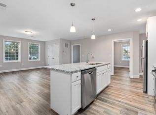 58 New Rochester Rd #201, Dover, NH 03820