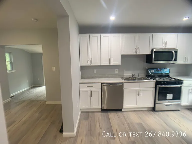 4 Columbia Ave #1DOWN — Photo 13