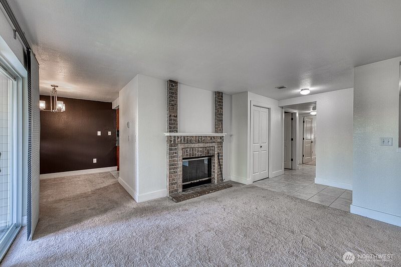 4th image of 3008 N Narrows Drive #F103