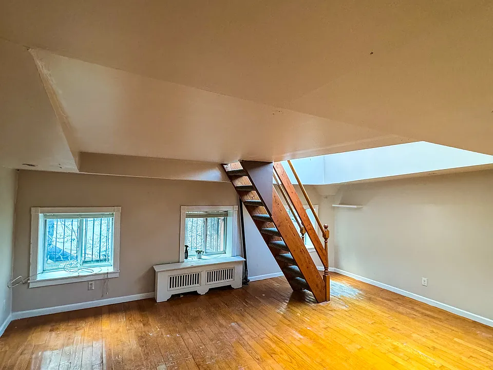 126 Lexington Ave #5R