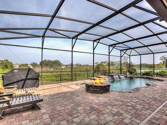 2nd image of 1057 Home Grove Dr