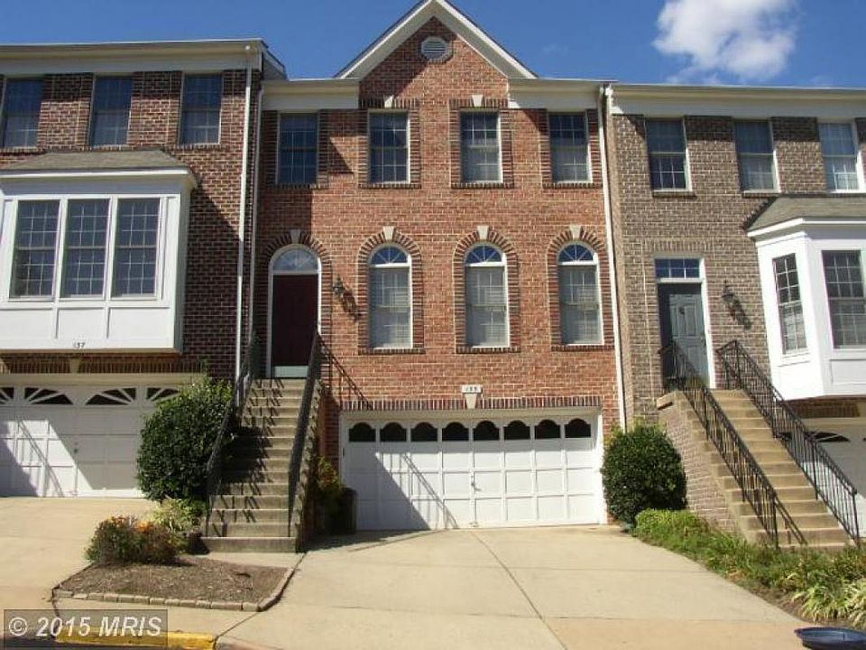 1st image of 135 Shepherdson Ln NE