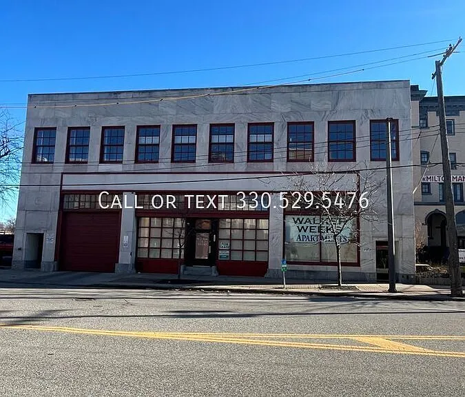 2404 Prospect Ave — Photo 9