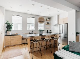 2202 Fox Ln, Los Angeles, CA 90026