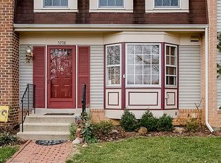 5708 Ridge View Dr, Alexandria, VA 22310