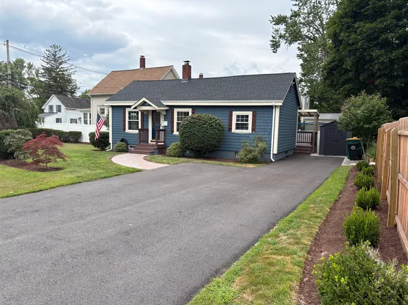 670 E Washington St, North Attleboro, MA 02760