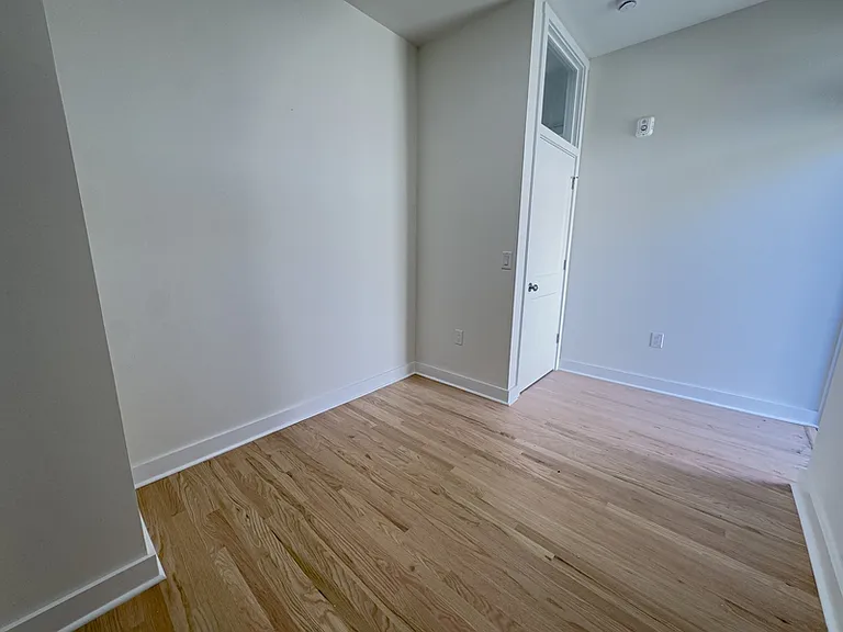2013 Green St #3R — Photo 12