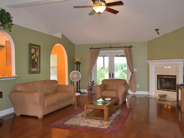 4372 Allanwood Ct — Photo 6