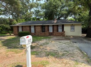 112 Colonial Dr, Leesburg, GA 31763