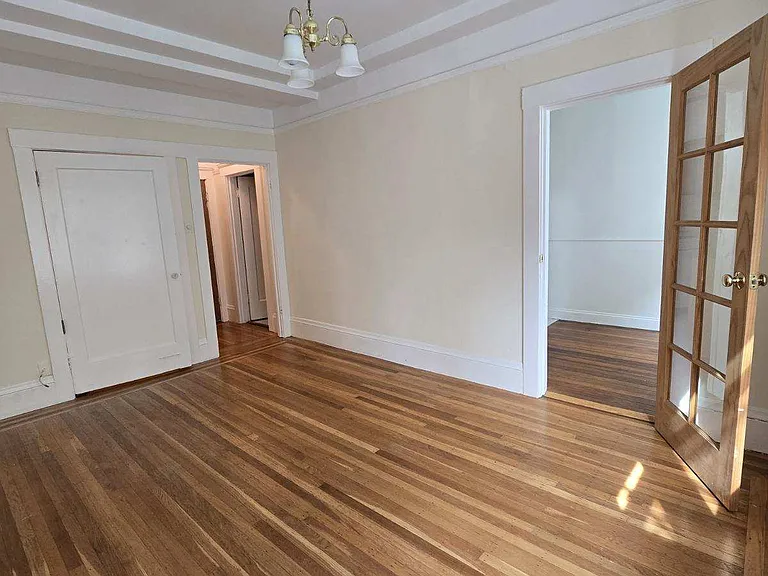 Stow Apartments — Photo 13