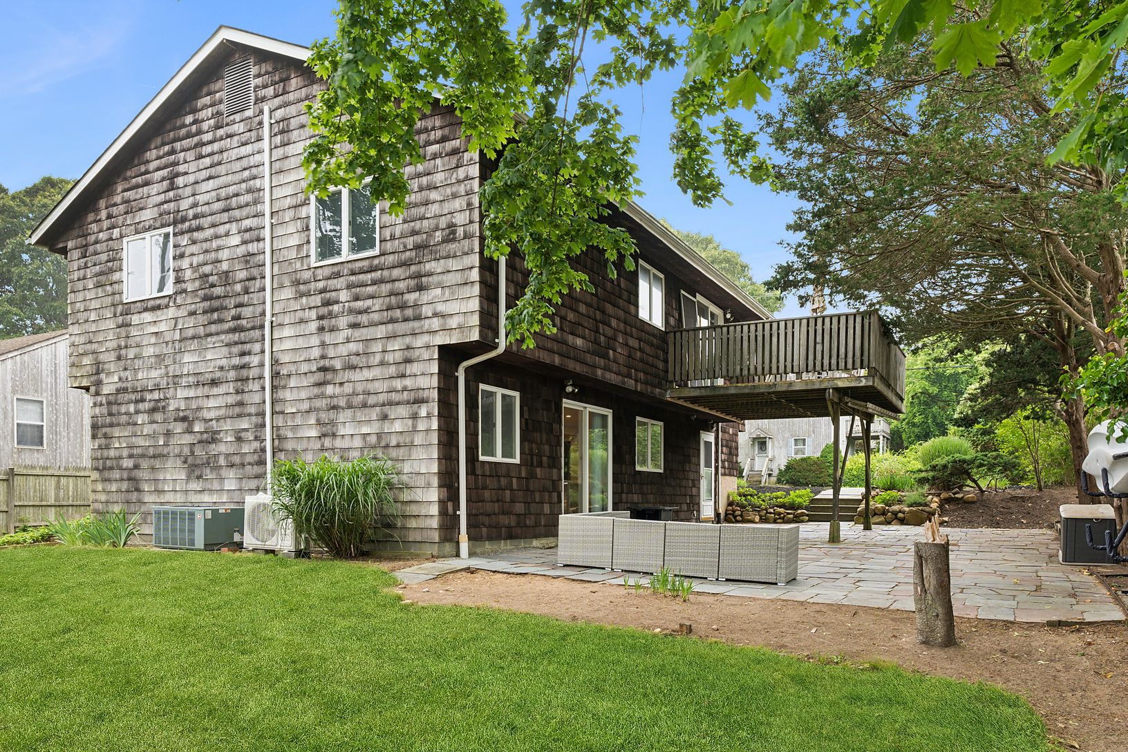  Rear Yard