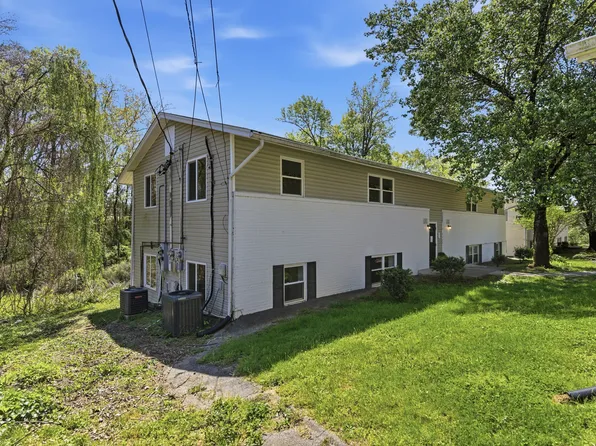 Golf View Apartments