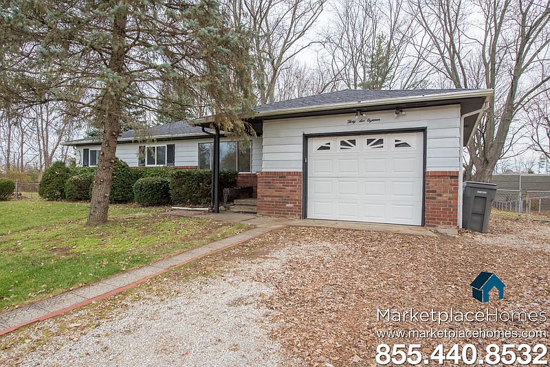 1st image of 3618 Redwood Dr